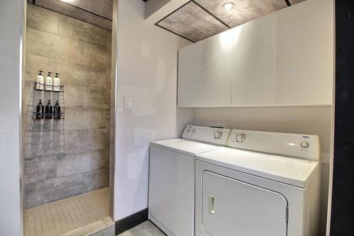  - 245 Route 113 S., Senneterre - Paroisse, QC - Indoor Photo Showing Laundry Room