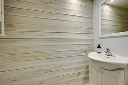 Powder room - 