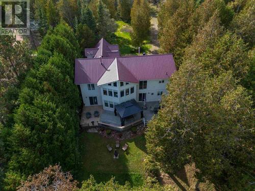 3882 Hamilton Dr, Hilton, ON - Outdoor