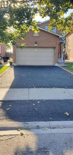 11 TOBA CRESCENT  Brampton, ON L6Z 4R6