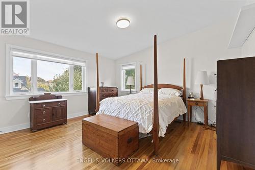 826 Quinlan Road, Ottawa, ON - Indoor Photo Showing Bedroom