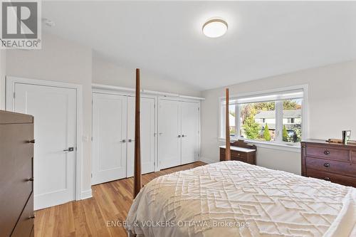 826 Quinlan Road, Ottawa, ON - Indoor Photo Showing Bedroom