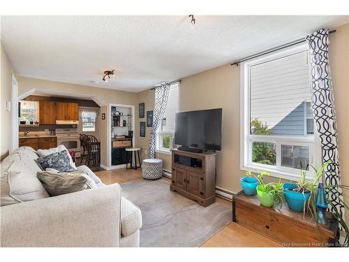 8 Emmerson, Moncton, NB 