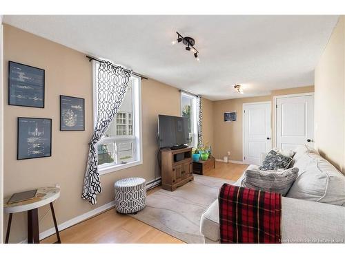 8 Emmerson, Moncton, NB 