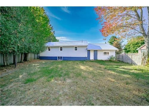 26 Hachey Ave, Fredericton, NB 