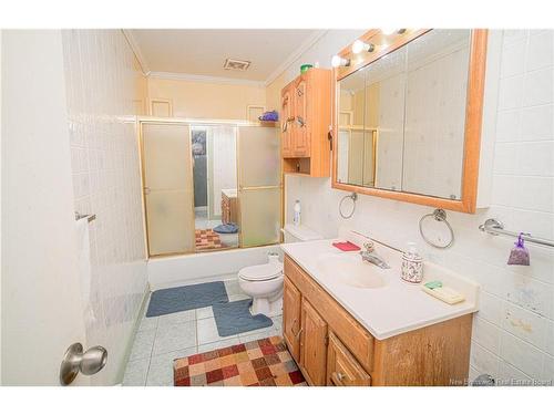 26 Hachey Ave, Fredericton, NB 