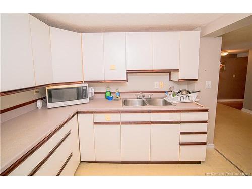 26 Hachey Ave, Fredericton, NB 