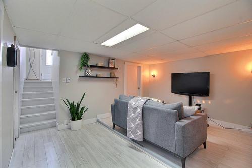 Family room - 2282 Route De St-Philippe, Val-D'Or, QC - Indoor