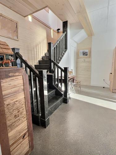 Escalier - 1919 Ch. Du Ski, Laniel, QC - Indoor Photo Showing Other Room
