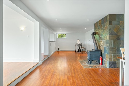 2439 Calais Rd, Duncan, BC 