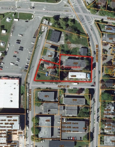 656 Admirals Rd  Esquimalt, BC V9A 4X9