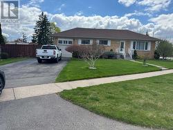 13 BAIRSTOW CRESCENT  Halton Hills, ON L7G 1L9