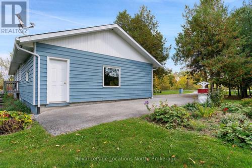 14 Sydenham Trail W, Clearview, ON - Outdoor