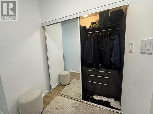 1101 - 39 Parliament Street, Toronto, ON - Indoor