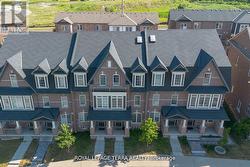 8 GRAYWARDINE LANE  Ajax, ON L1Z 0R9