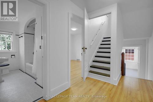 105 Kenilworth Street, Ottawa, ON - Indoor Photo Showing Other Room