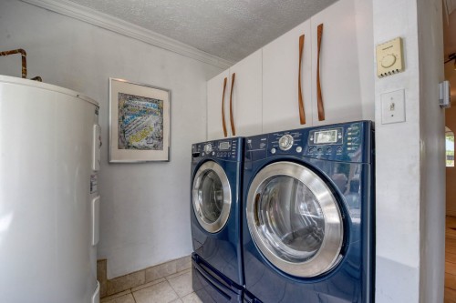 Laundry - 15 Rue Alfred, Laval (Sainte-Rose), QC - Indoor Photo Showing Laundry Room