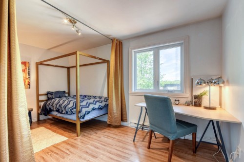 Bedroom - 15 Rue Alfred, Laval (Sainte-Rose), QC - Indoor