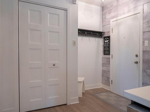Hall d'entrée/Vestibule - 112-1410 Av. De Rochechouart, Saint-Jérôme, QC - Indoor Photo Showing Other Room