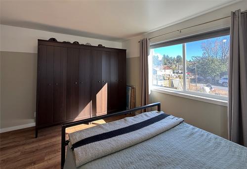 350A Kimberley Avenue, Kimberley, BC - Indoor Photo Showing Bedroom