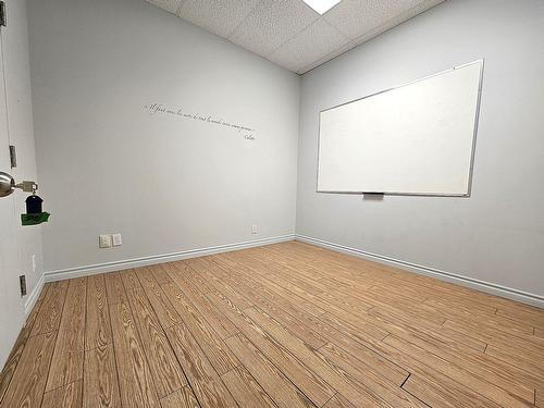 Bureau - 200-515 Boul. De La Concorde O., Laval (Laval-Des-Rapides), QC - Indoor Photo Showing Other Room