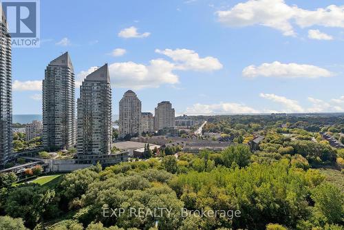 1601 - 36 PARK LAWN ROAD W  Toronto, ON M8V 0E5