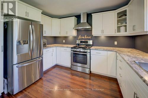 3072 Bruce Road 1, R.R. #2 Road, Brockton, ON - Indoor Photo Showing Kitchen