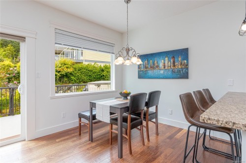 606 Stevens Pl, Ladysmith, BC 