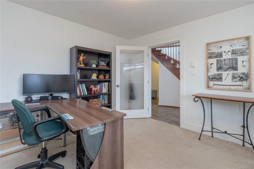 606 Stevens Pl, Ladysmith, BC 