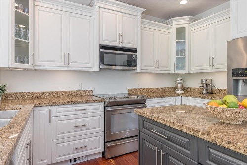 606 Stevens Pl, Ladysmith, BC 