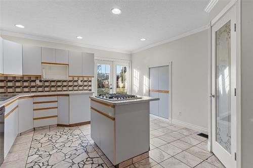 3585 Otter Lake Road, Armstrong, BC - Indoor Photo Showing Kitchen With Double Sink
