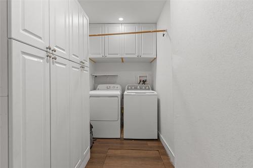 3585 Otter Lake Road, Armstrong, BC - Indoor Photo Showing Laundry Room