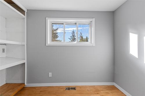 3585 Otter Lake Road, Armstrong, BC - Indoor Photo Showing Other Room