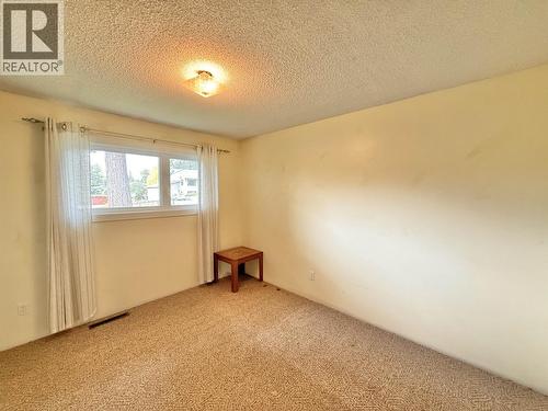 768 Vaughan Street, Quesnel, BC - Indoor Photo Showing Other Room