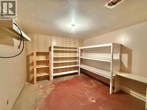 768 Vaughan Street, Quesnel, BC - Indoor