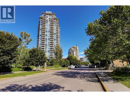 1075 Sunset Drive Unit# 2408, Kelowna, BC - Outdoor