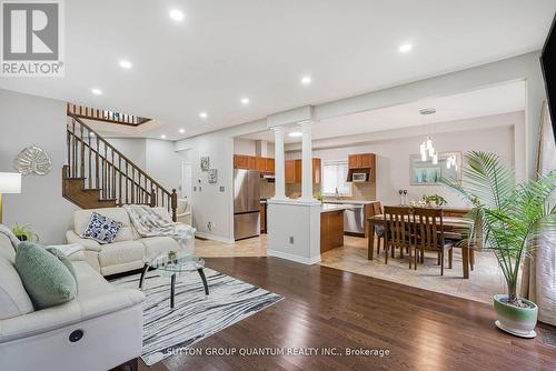 2467 Millstone Drive, Oakville, ON - Indoor Photo Showing Living Room