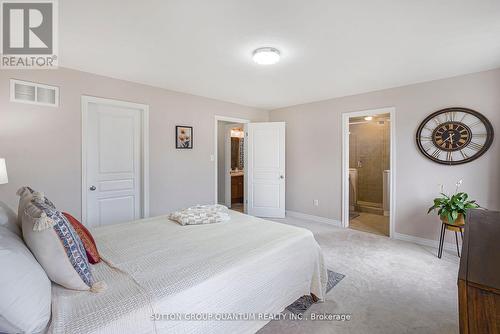 2467 Millstone Drive, Oakville, ON - Indoor Photo Showing Bedroom