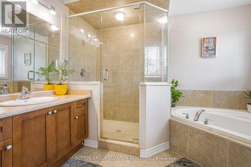 2467 Millstone Drive, Oakville, ON - Indoor Photo Showing Bathroom