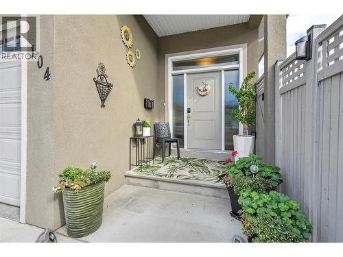 801 Ontario Street Unit# 104, Penticton, BC - Outdoor
