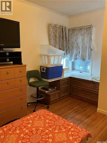 113 4Th Avenue Sw, Ituna, SK - Indoor