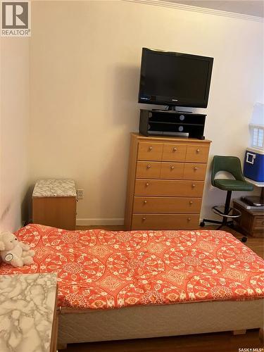 113 4Th Avenue Sw, Ituna, SK - Indoor Photo Showing Bedroom