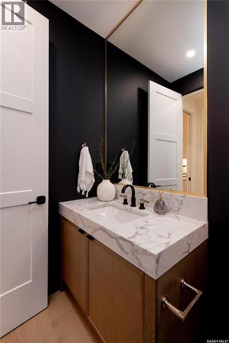 114 Cockcroft Place, Saskatoon, SK - Indoor Photo Showing Bathroom