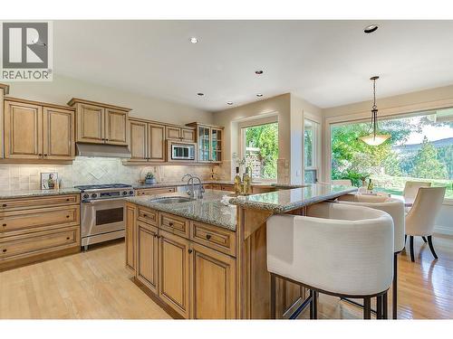 3875 Gallaghers Parkway, Kelowna, BC - Indoor Photo Showing Other Room