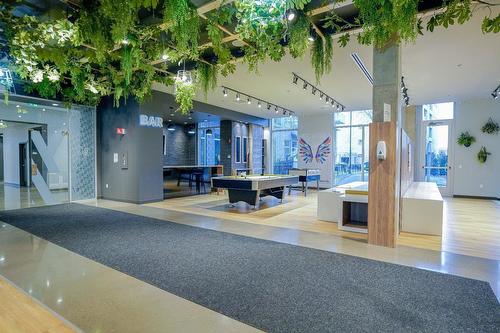 Autre - 223-2542 Place Pierre-Falardeau, Montréal (Rosemont/La Petite-Patrie), QC - Indoor Photo Showing Other Room