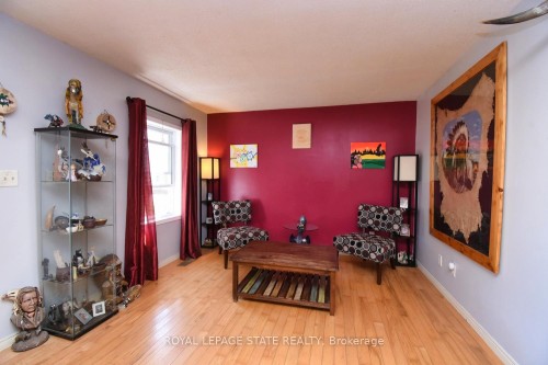 53 Seventh Avenue, Brantford, ON - Indoor