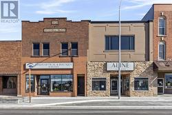 536-542 Queen ST  Sault Ste. Marie, ON P6A 2A1