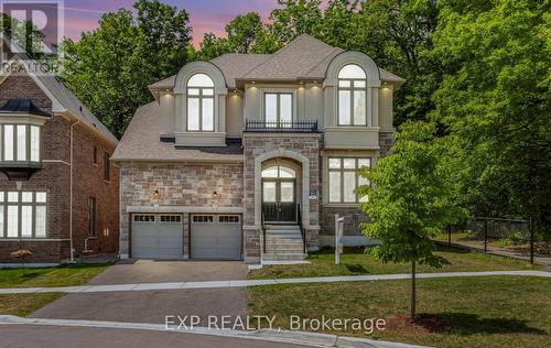 32 DAISY MEADOW CRESCENT  Caledon, ON L7C 3A3