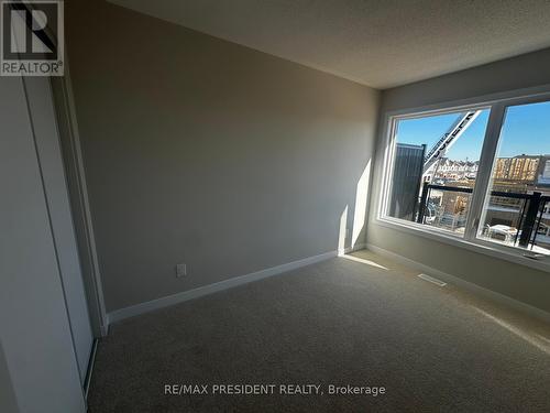 78 Ryan Reynolds Way S, Ottawa, ON - Indoor Photo Showing Other Room