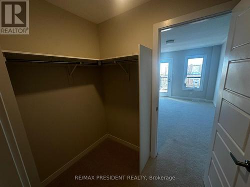 78 Ryan Reynolds Way S, Ottawa, ON - Indoor Photo Showing Other Room